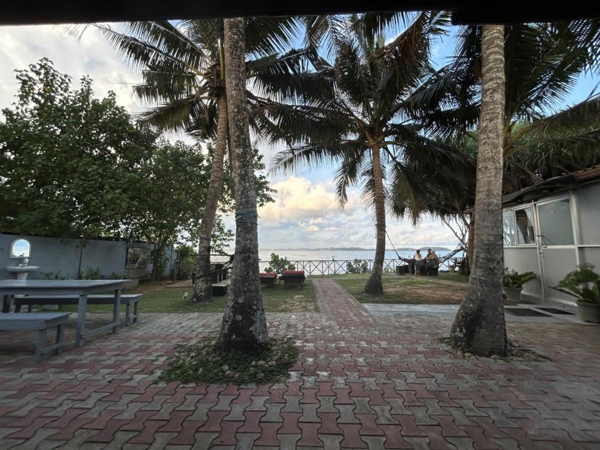 Kenno'S Korner Hotel Weligama Bagian luar foto