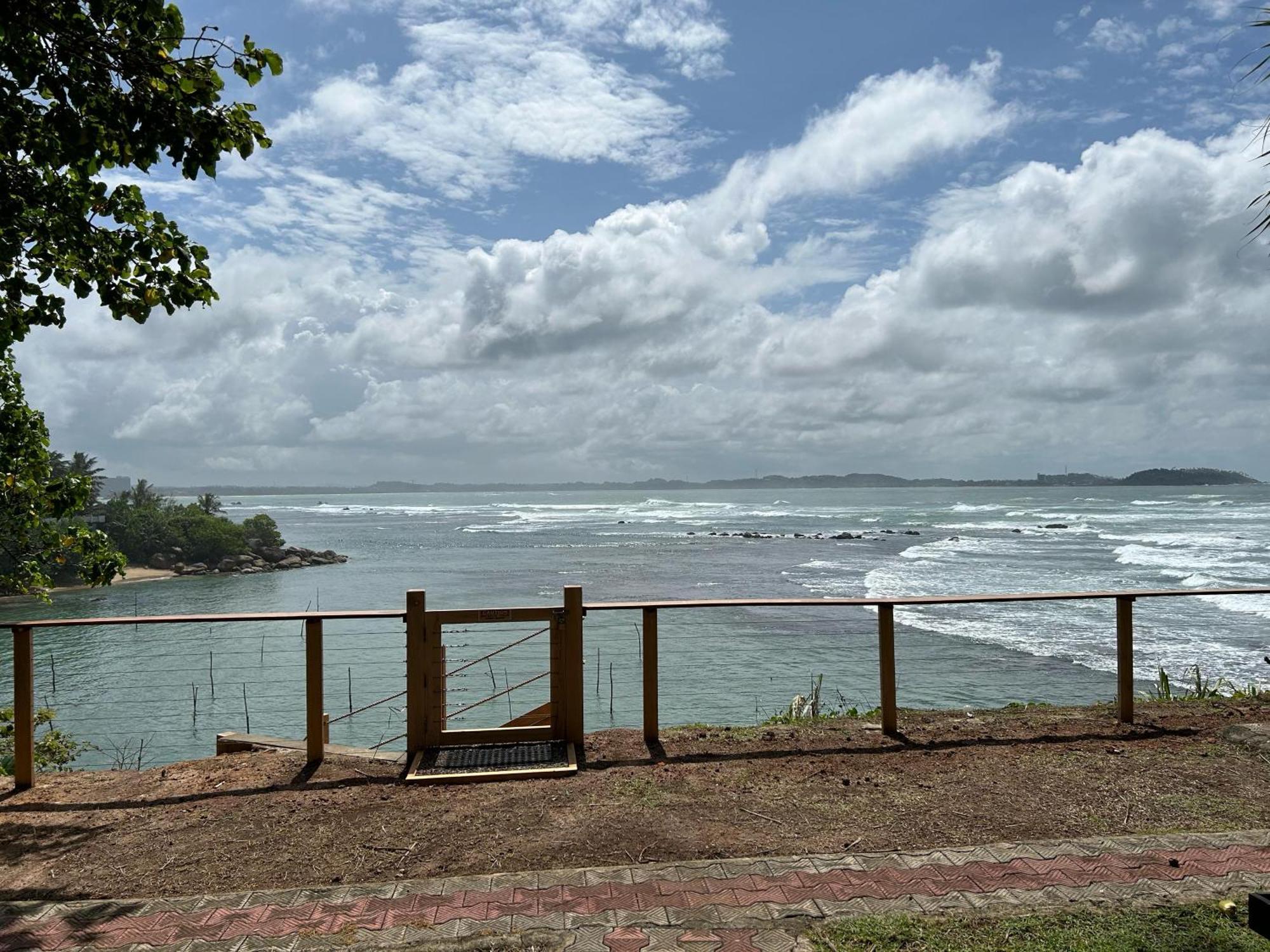 Kenno'S Korner Hotel Weligama Bagian luar foto